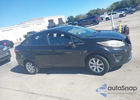 2011 Ford Fiesta Se из США, поврежденный, VIN 3FADP4BJ4BM169731